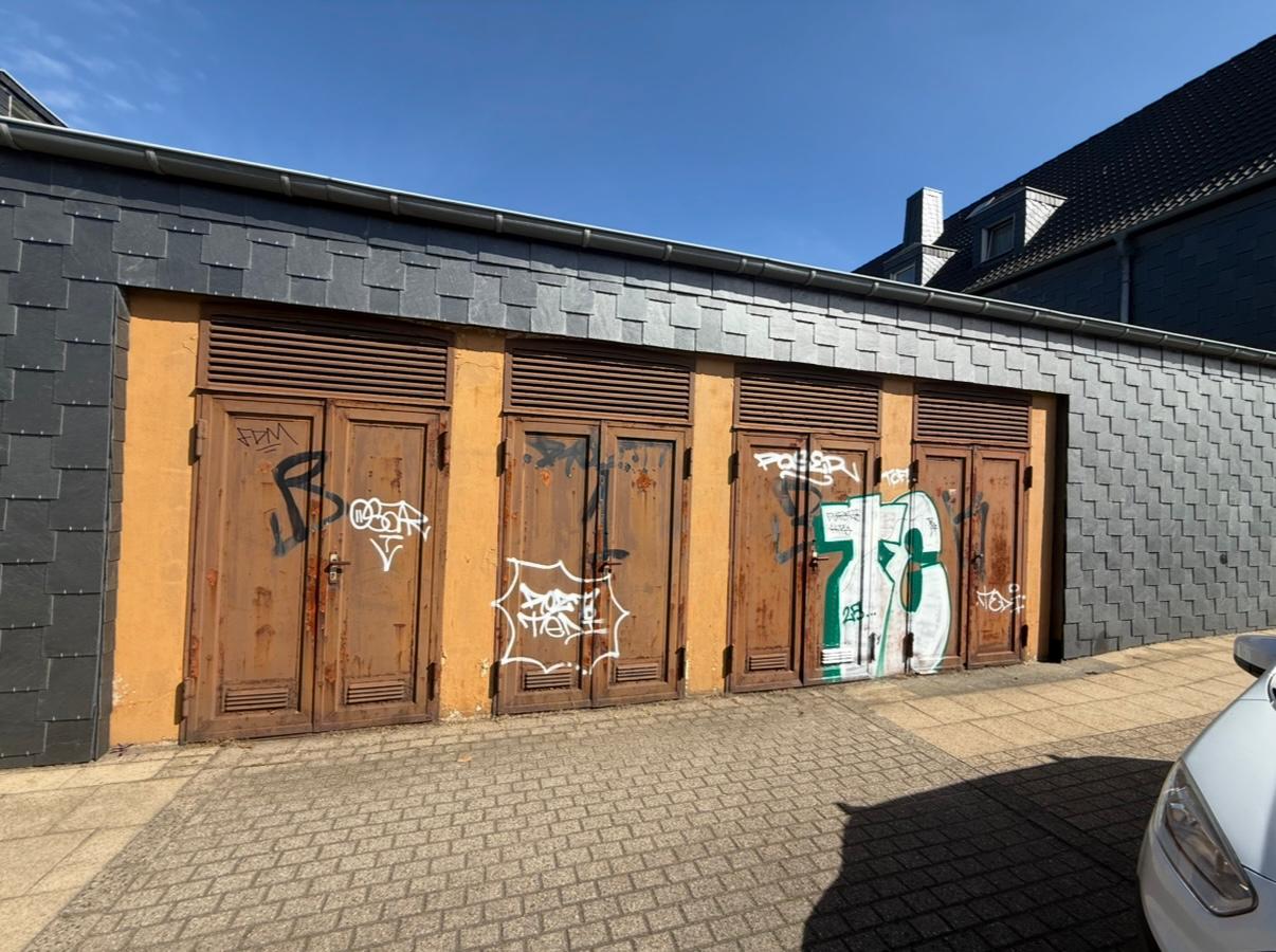Vorher - Fachgerechte Instandsetzung Toranlage